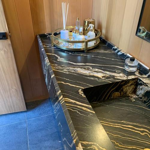 Unique Bathroom Slabs